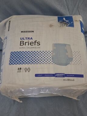 McKesson Ultra Briefs Heavy Absorbency - White and Blue